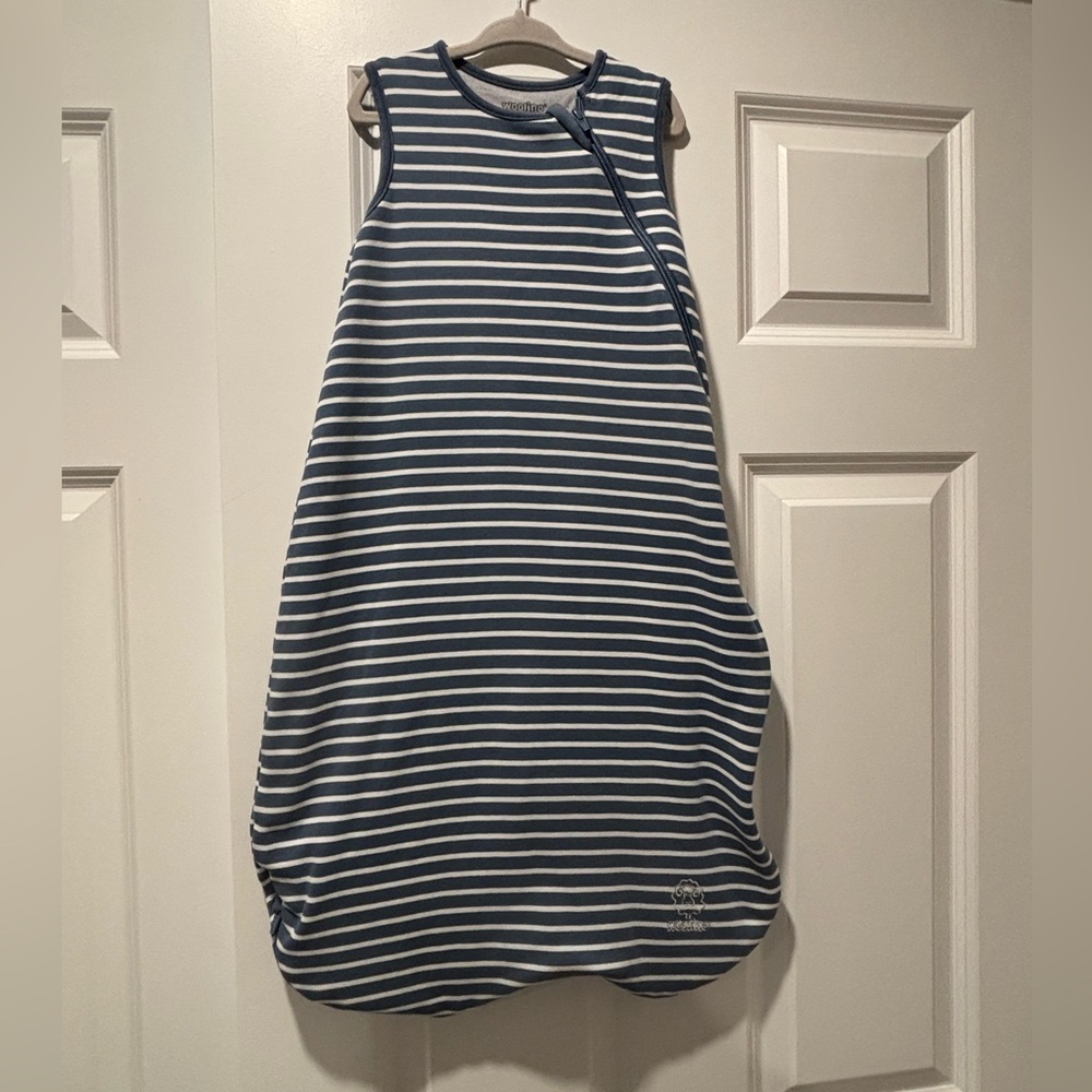 Woolino 4 Season Organic Cotton and Merino Wool Wearable Blanket
